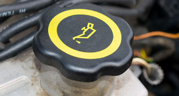 潤(rùn)滑油為什么會(huì)變黑